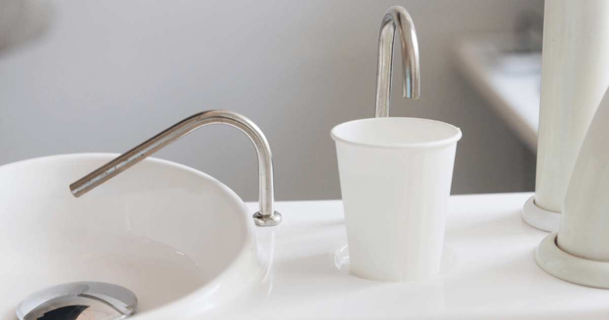 歯の不調があっても放置せず、早めにケアや確認を考える場面のイメージ